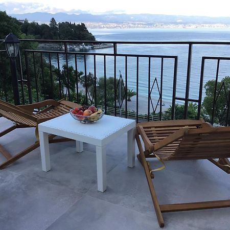 House Vali Bed & Breakfast Lovran Exterior photo