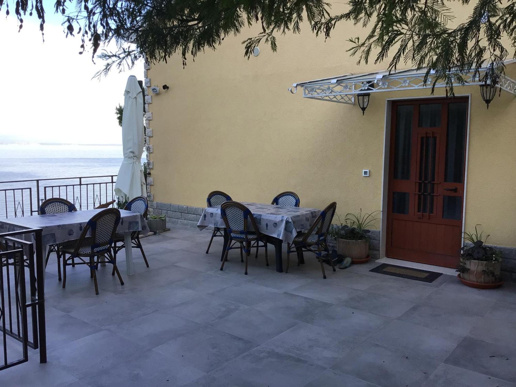 House Vali Bed & Breakfast Lovran Exterior photo